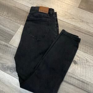Judy blue black pull on skinny jeans size 13/31 great condition